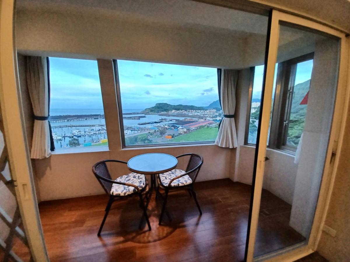 Blue Ocean Hotel Keelung Bagian luar foto